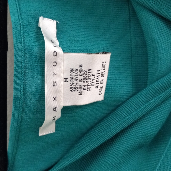 Teal Max Studio Top Size M - Picture 2 of 3